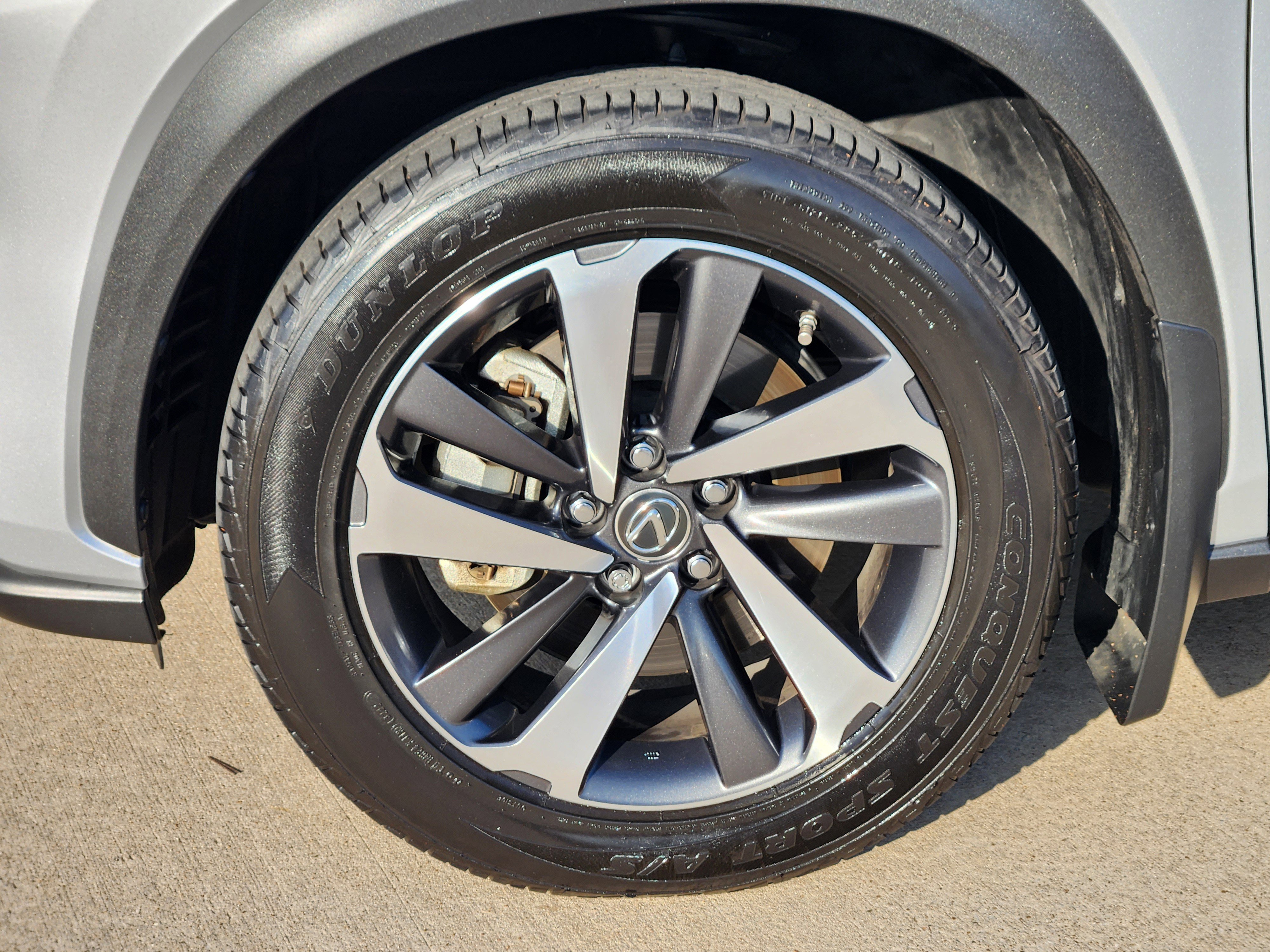 Used 2018 Lexus NX 300h AWD image 10