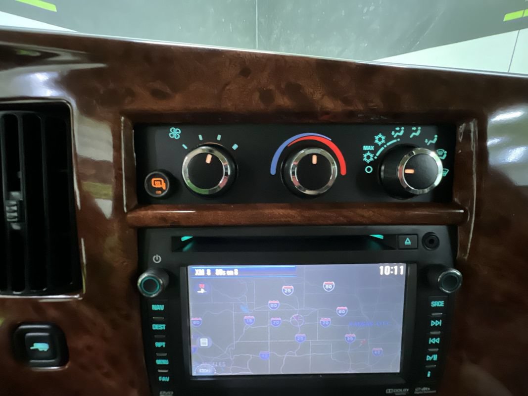 Used 2014 GMC Savana 1500 RWD image 24