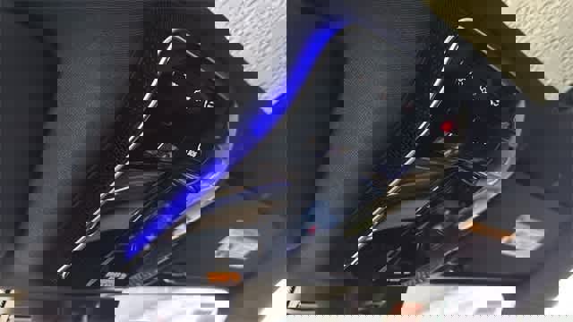 Used 2025 Mercedes-Benz GLC 300 4MATIC image 78