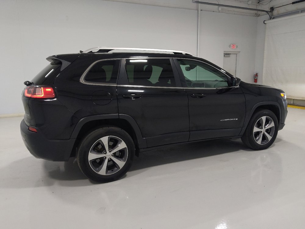 Used 2019 Jeep Cherokee Limited AWD/4WD image 10