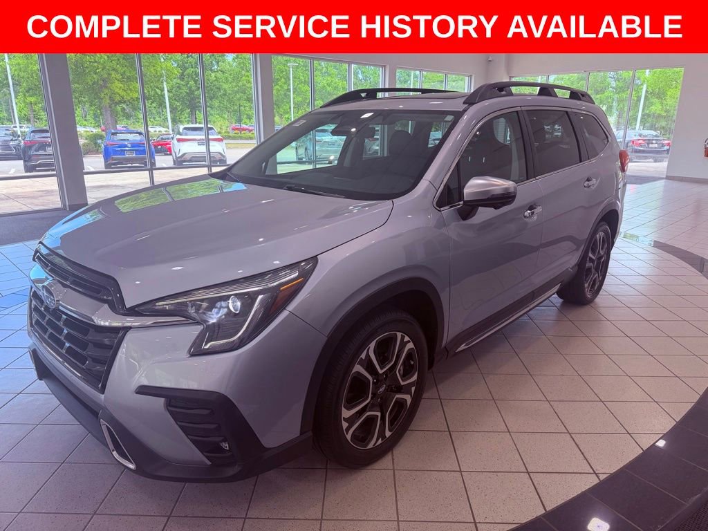 Used 2023 Subaru Ascent Touring AWD/4WD image 3