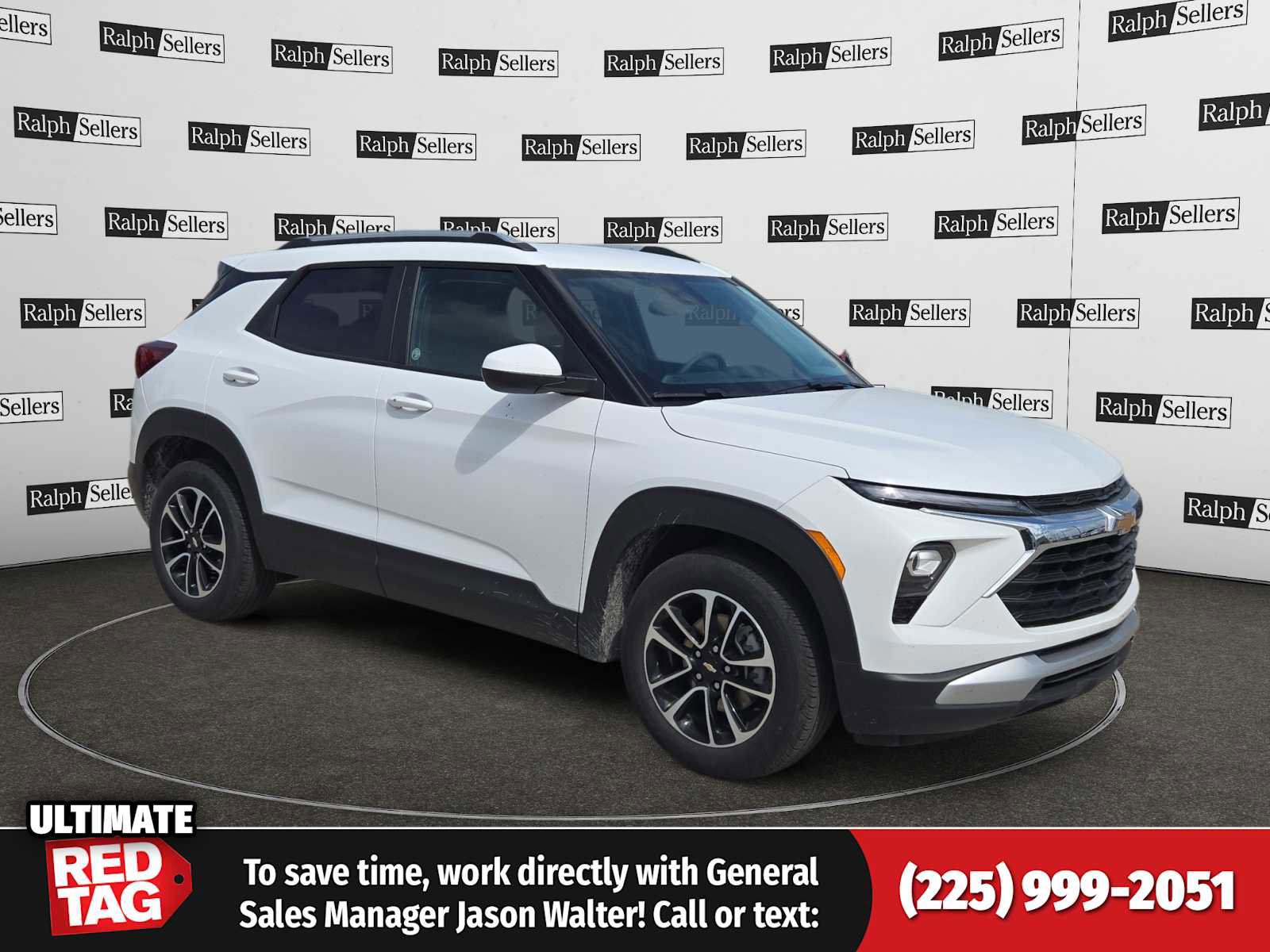 Used 2025 Chevrolet TrailBlazer LT FWD image 1