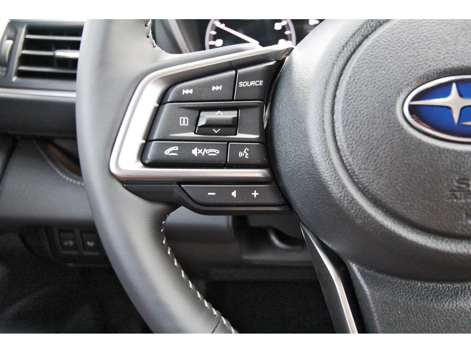 New 2026 Subaru Ascent Touring AWD/4WD image 15