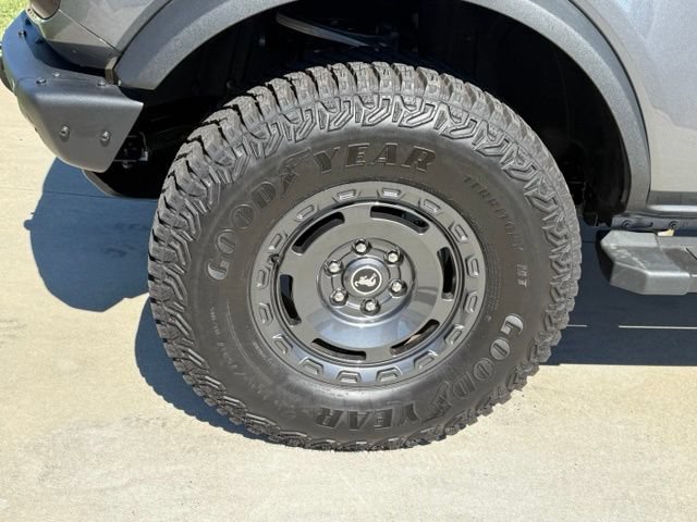 Used 2024 Ford Bronco Outer Banks AWD/4WD image 5