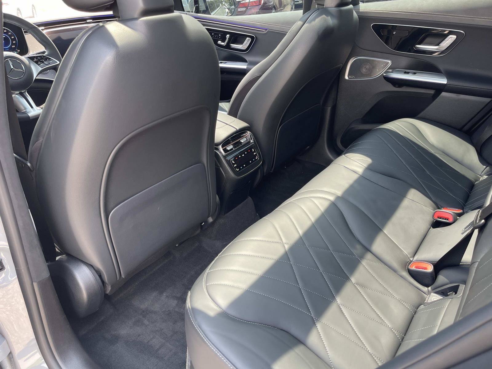 Certified 2023 Mercedes-Benz EQE 500 4MATIC SUV image 19