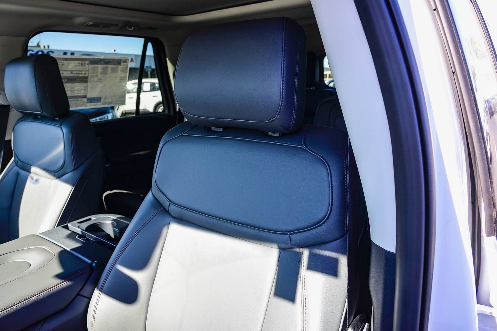 New 2025 Ford Expedition Max Active image 22