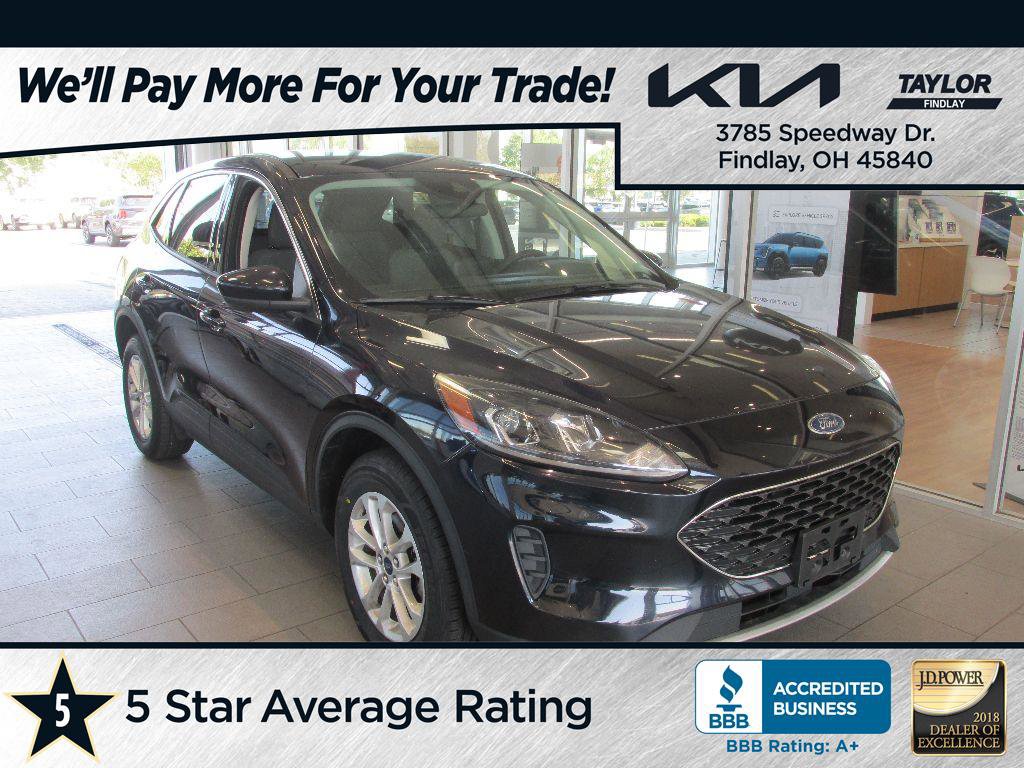 Used 2021 Ford Escape SE image 1