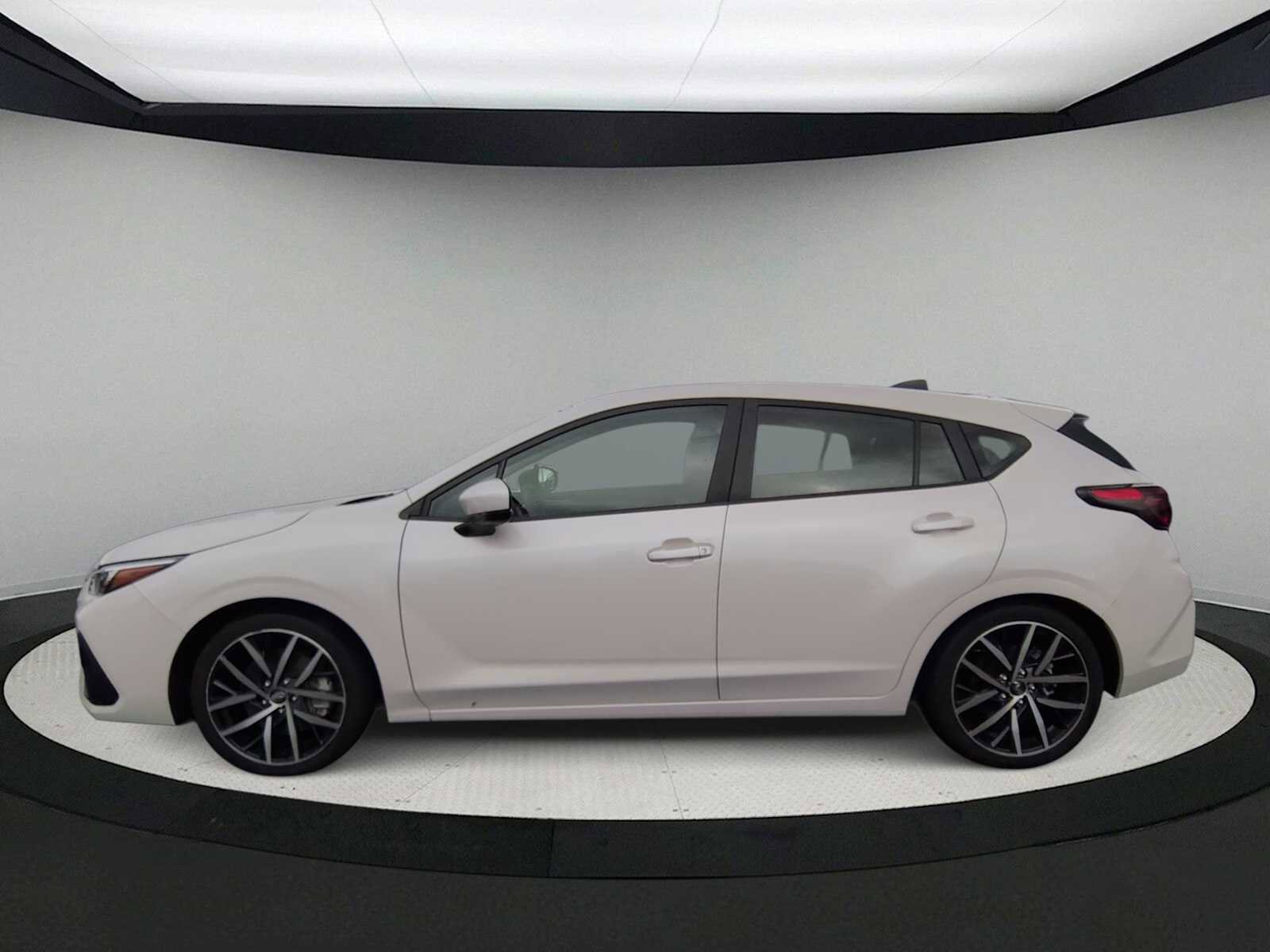 Used 2024 Subaru Impreza 2.0i Sport image 5