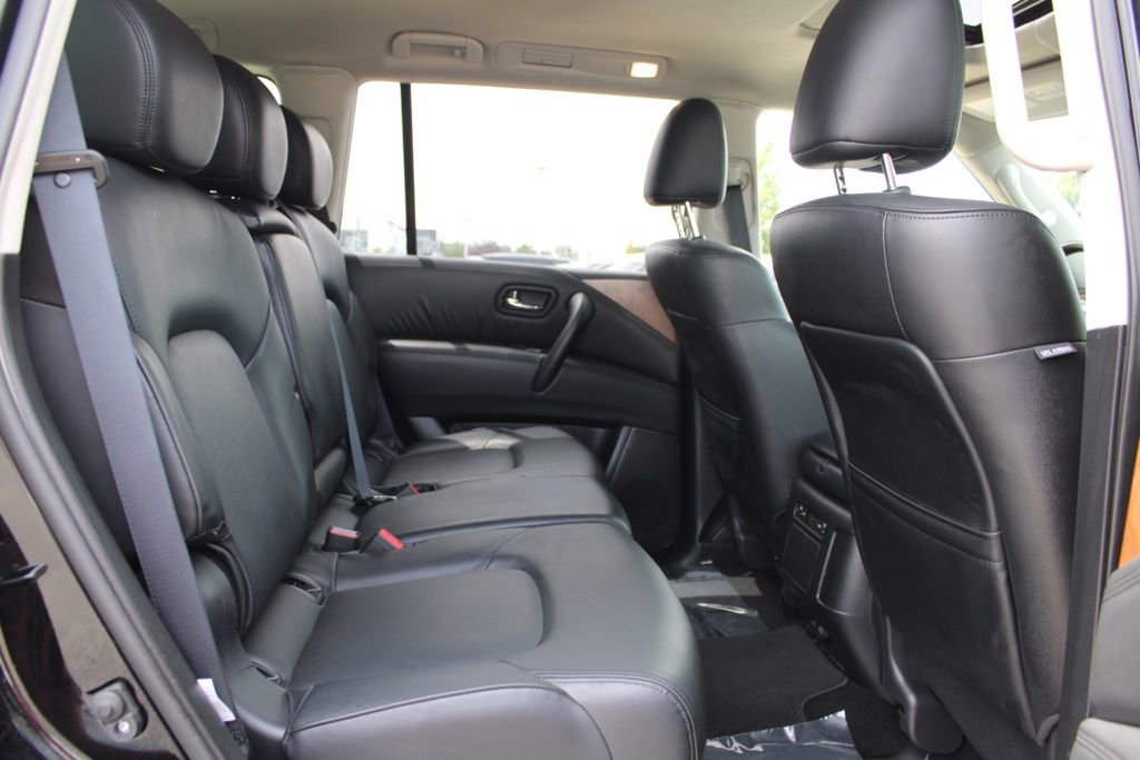 Used 2023 Nissan Armada SL image 24