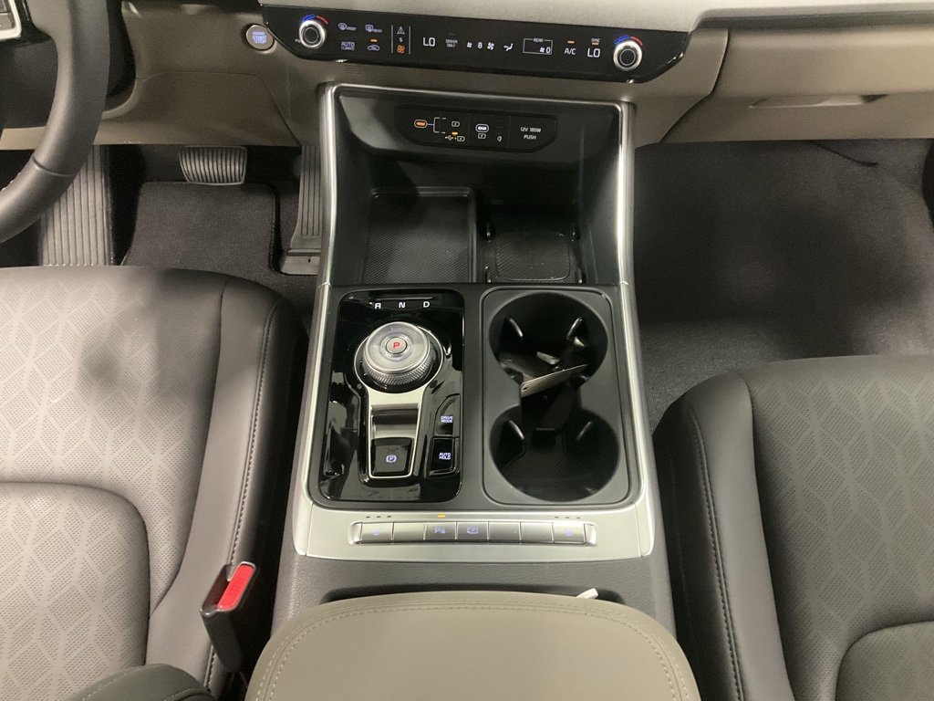 New 2026 Kia Carnival EX image 23