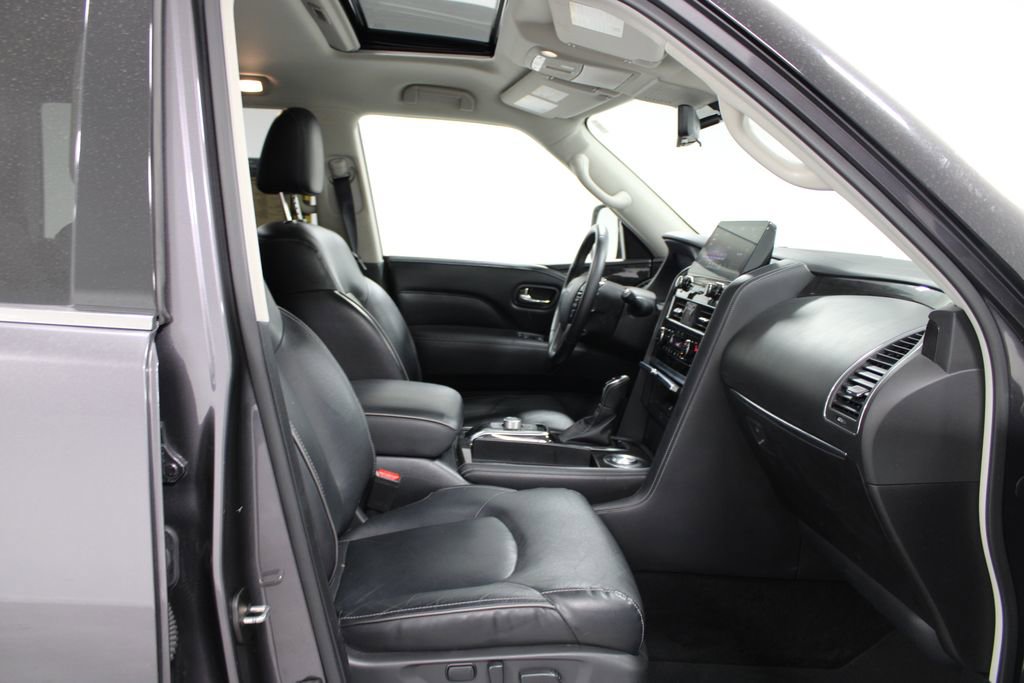 Used 2024 INFINITI QX80 Luxe image 31