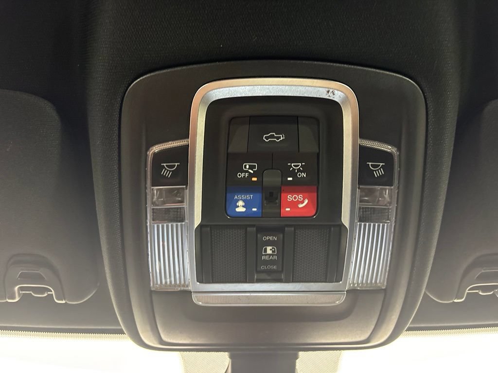 Used 2020 RAM 2500 Laramie AWD/4WD image 31