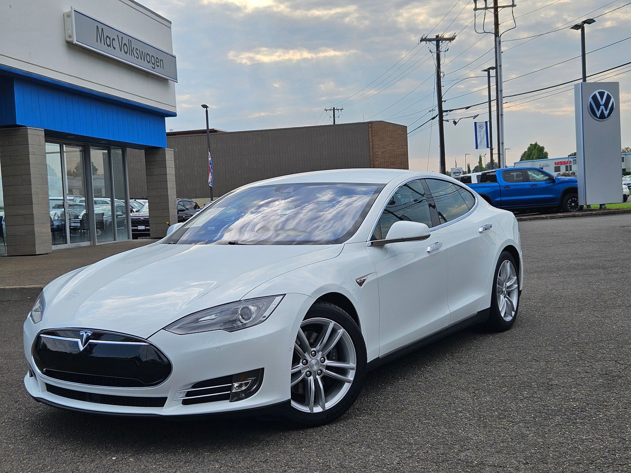 Used 2016 Tesla Model S 70D