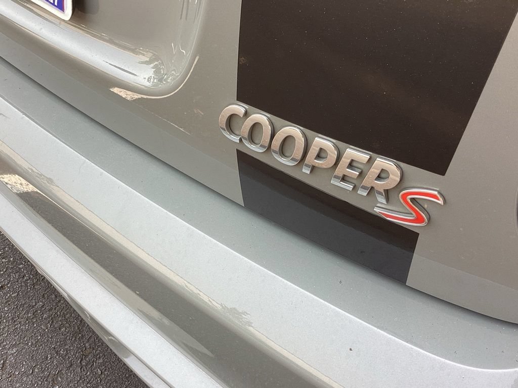 Used 2018 MINI Cooper S FWD image 15