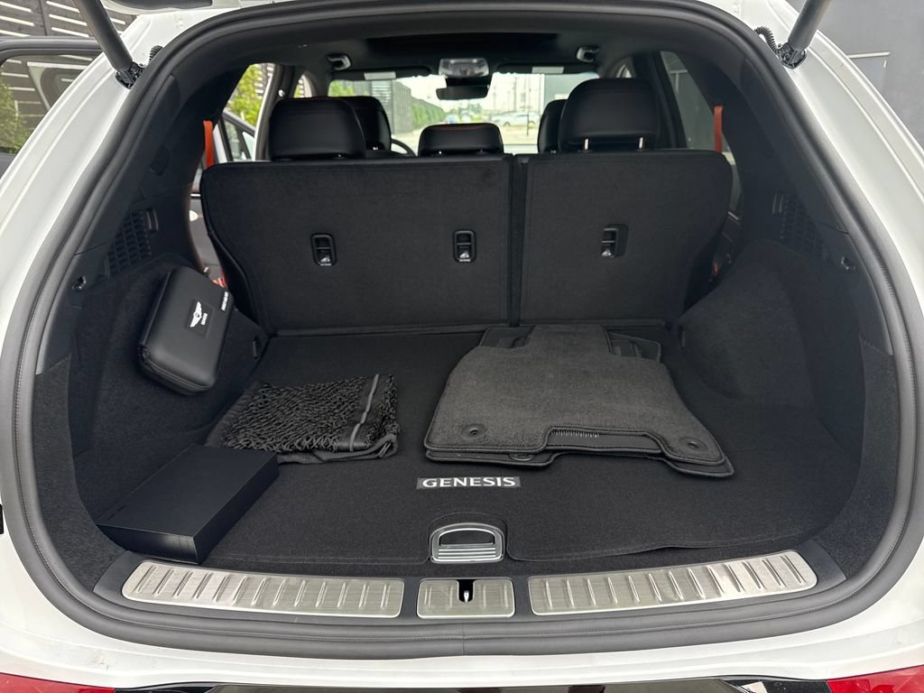 New 2026 Genesis GV70 2.5T Sport Prestige AWD/4WD image 23