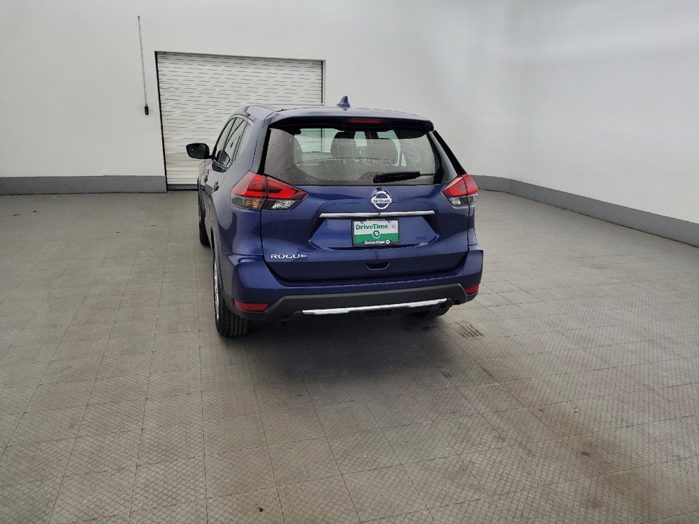 Used 2018 Nissan Rogue S FWD image 6