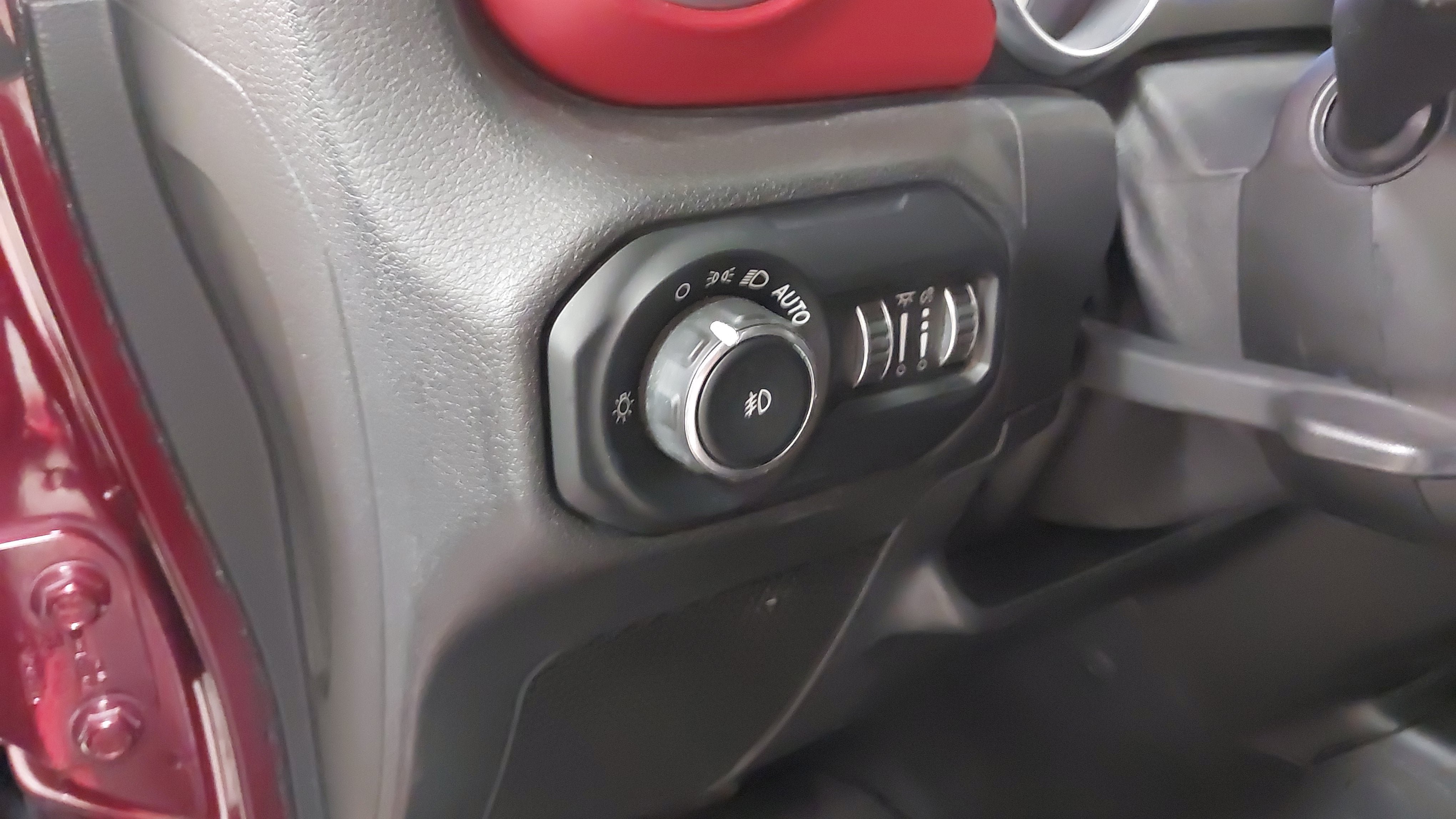 Used 2021 Jeep Wrangler Unlimited Rubicon w/ Safety Group AWD/4WD image 29