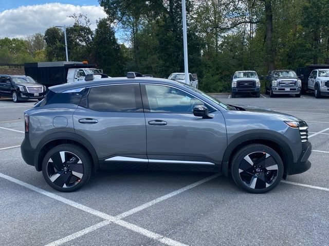 New 2026 Nissan Kicks SR w/ Cold Weather Package AWD/4WD image 9