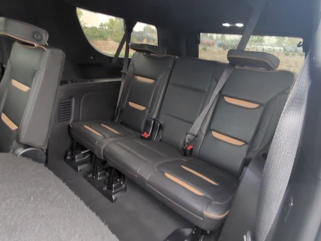 Used 2023 GMC Yukon XL AT4 w/ AT4 Premium Plus Package AWD/4WD image 27