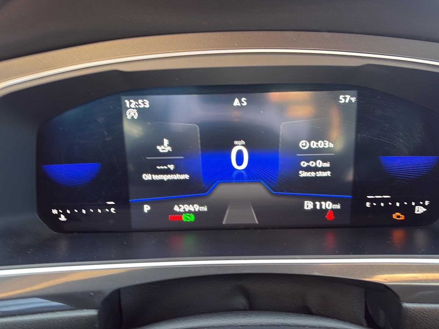 Used 2023 Volkswagen Tiguan SE R-Line image 23