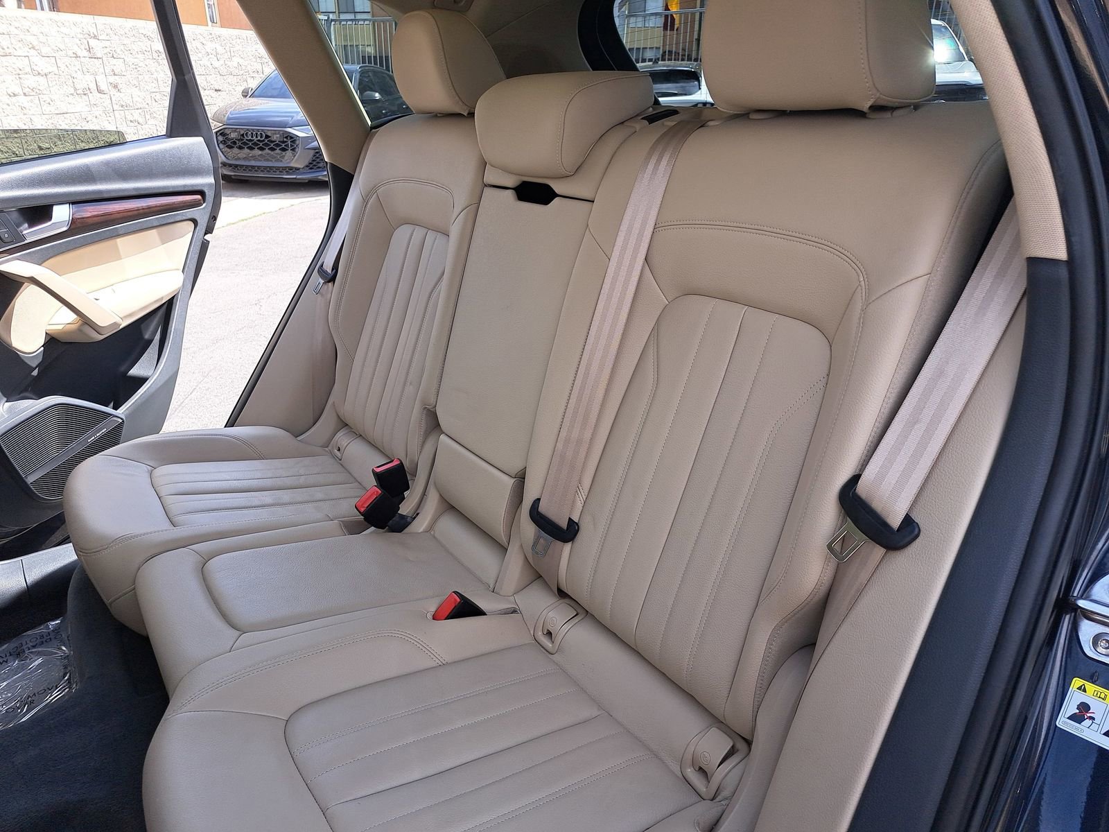 Used 2018 Audi Q5 2.0T Premium Plus w/ Premium Plus Package image 14