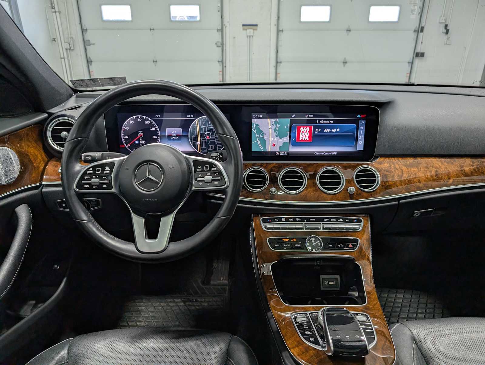 Certified 2020 Mercedes-Benz E 350 4MATIC Sedan image 18
