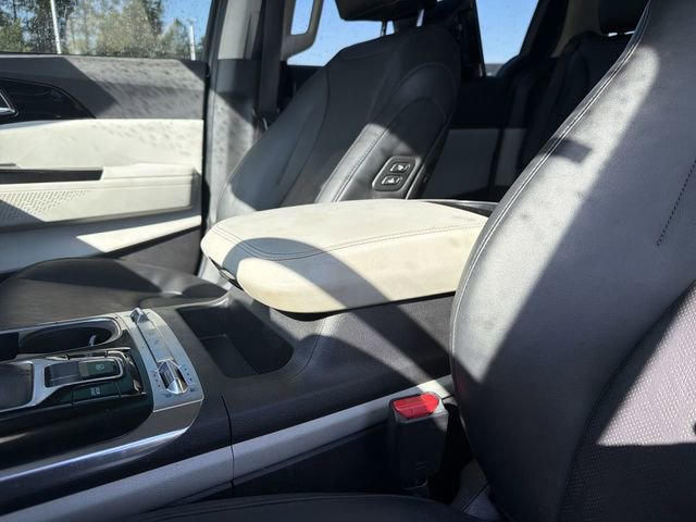 Used 2022 Kia Carnival SX image 21