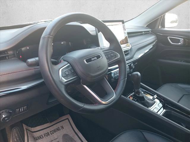 Used 2022 Jeep Compass Trailhawk w/ Trailhawk Elite Group image 14