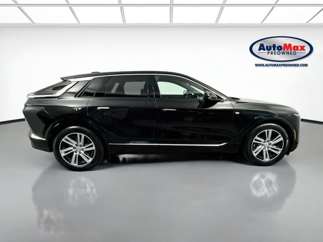 Used 2024 Cadillac Lyriq Tech w/ Driver Assist Package AWD/4WD image 10