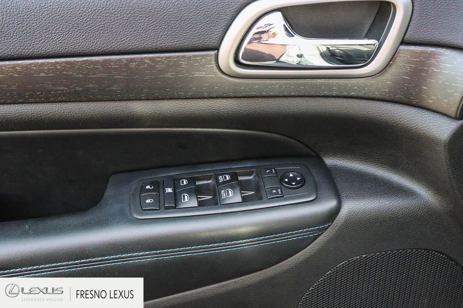 Used 2018 Jeep Grand Cherokee Laredo image 23