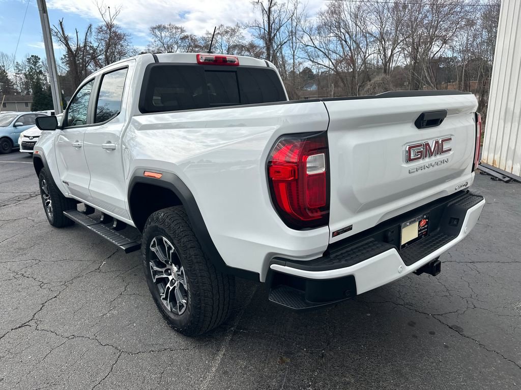 Used 2025 GMC Canyon AT4 w/ AT4 Premium Package image 8