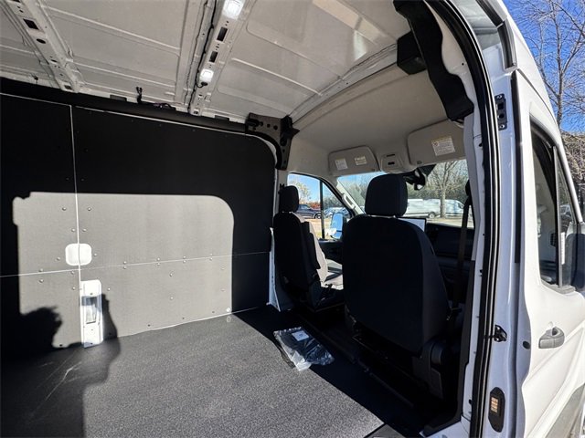 New 2026 Ford Transit 250 148 Medium Roof Extended AWD w/ Load Area Protection Package image 12