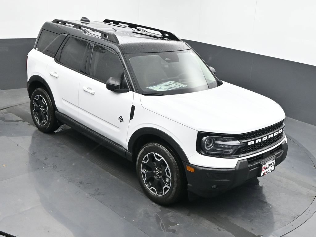 New 2025 Ford Bronco Sport Outer Banks image 35