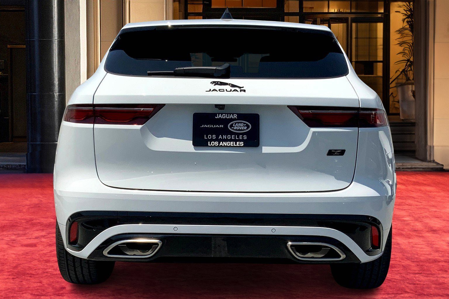 New 2026 Jaguar F-PACE R-Dynamic S image 3