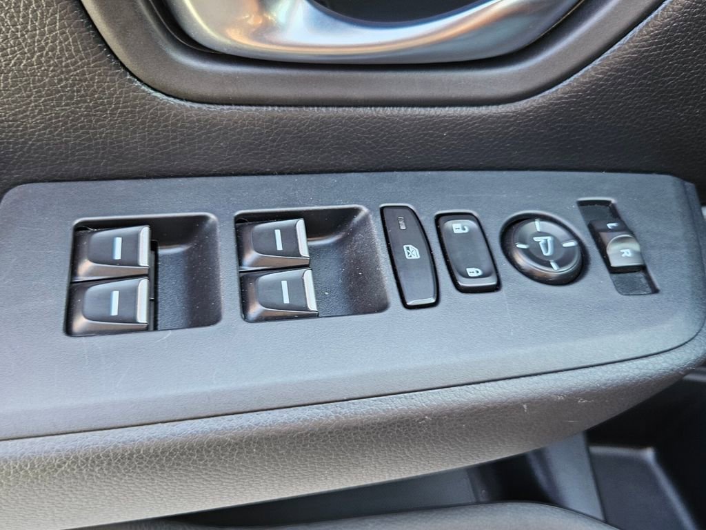 Certified 2024 Honda Pilot Sport image 30