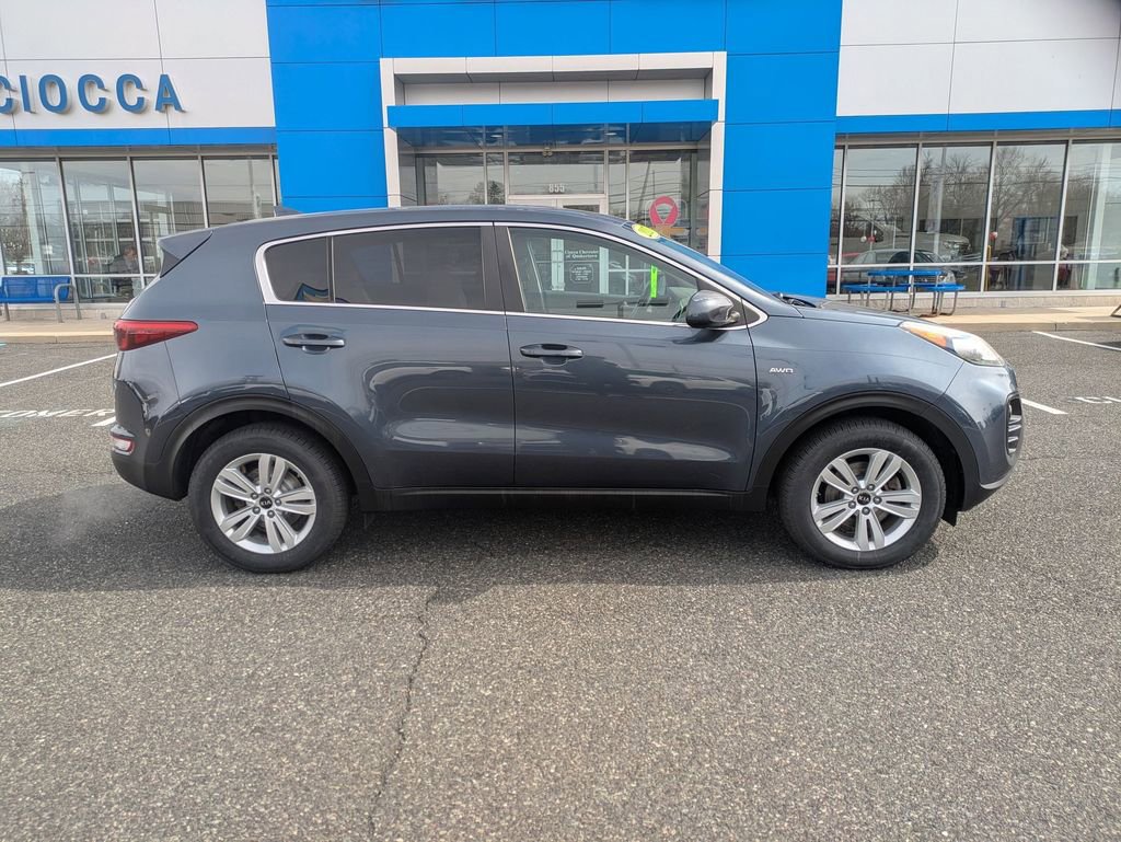 Used 2017 Kia Sportage LX image 4