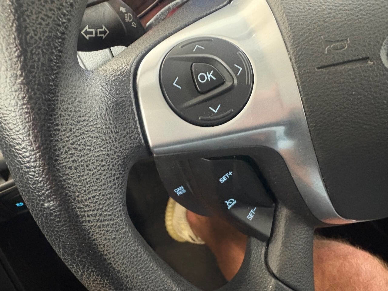 Used 2014 Ford Focus SE w/ SE Winter Package image 18