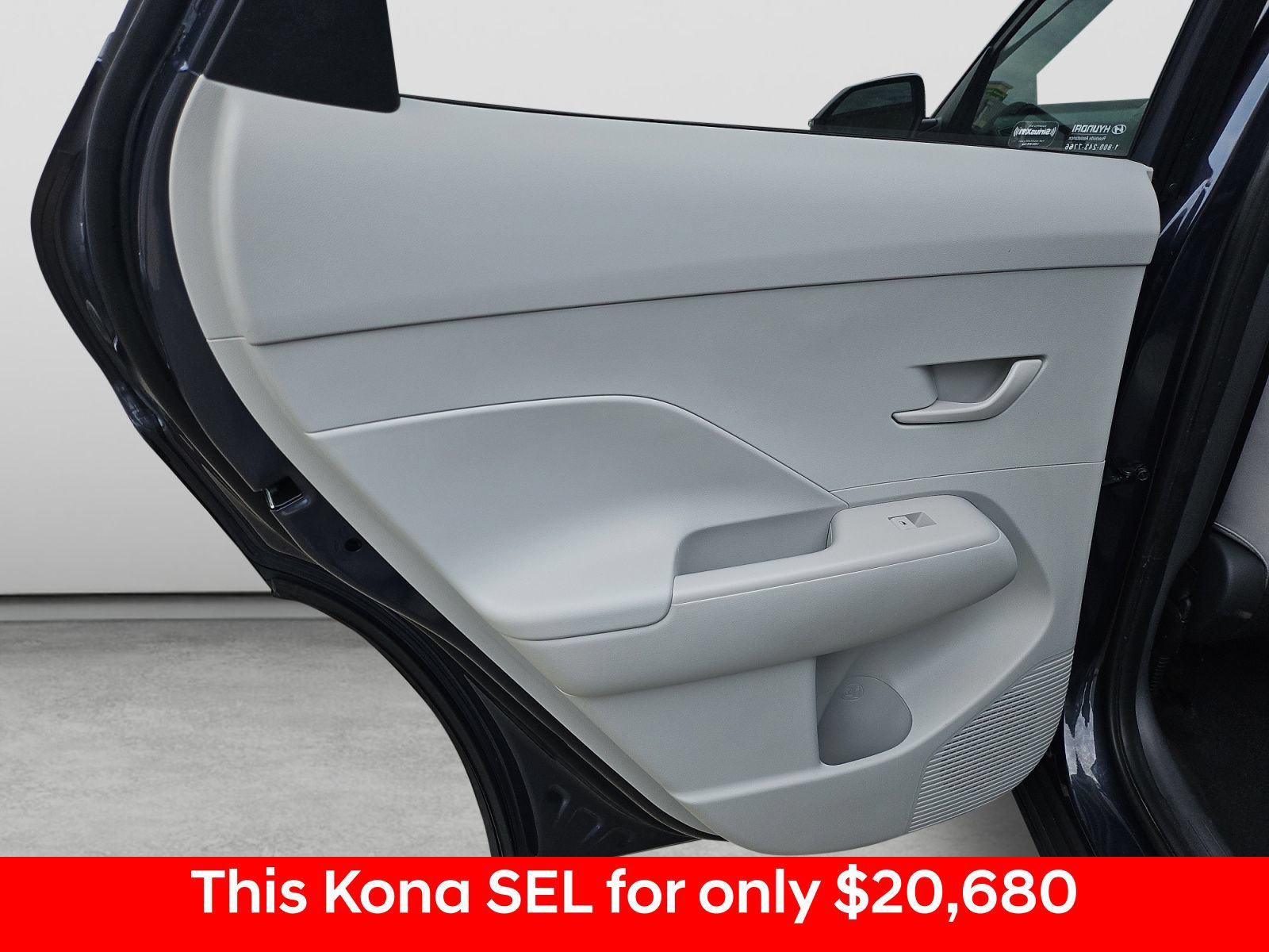 Used 2024 Hyundai Kona SEL AWD/4WD image 35