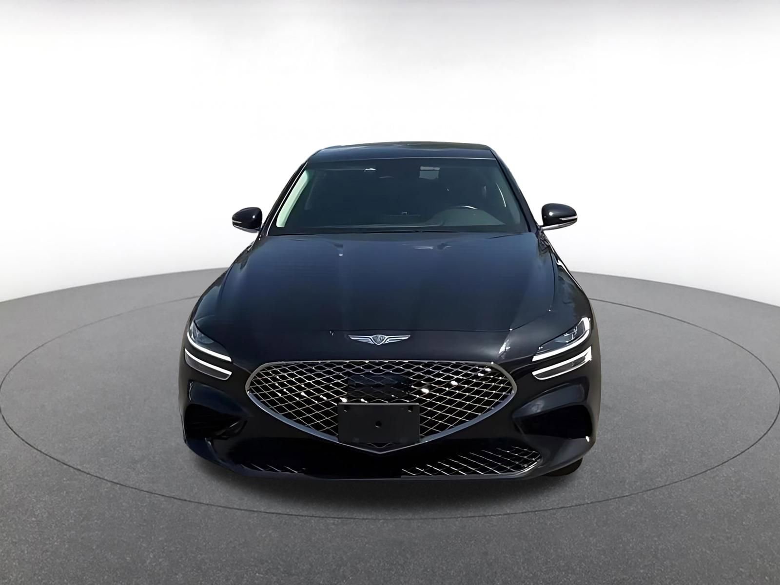 Used 2025 Genesis G70 2.5T AWD/4WD image 4