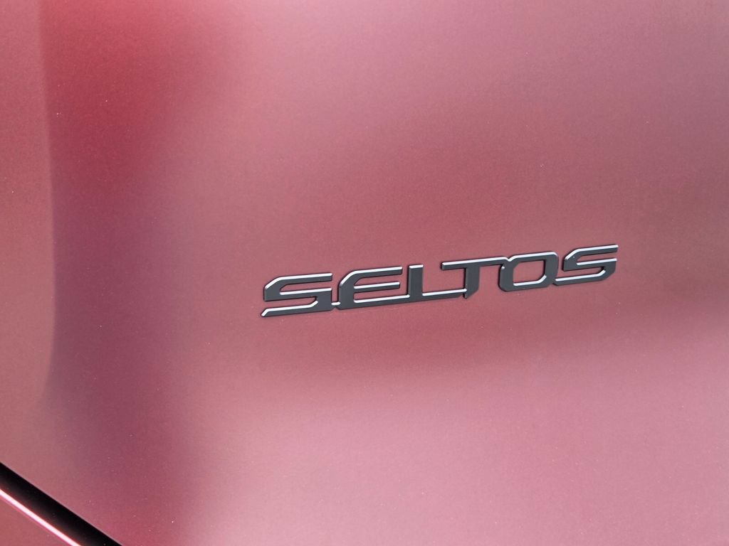Used 2027 Kia Seltos X-Line S w/ X-Line S Premium Package AWD/4WD image 10