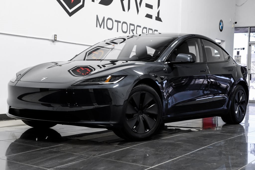 Used 2025 Tesla Model 3 Long Range image 8