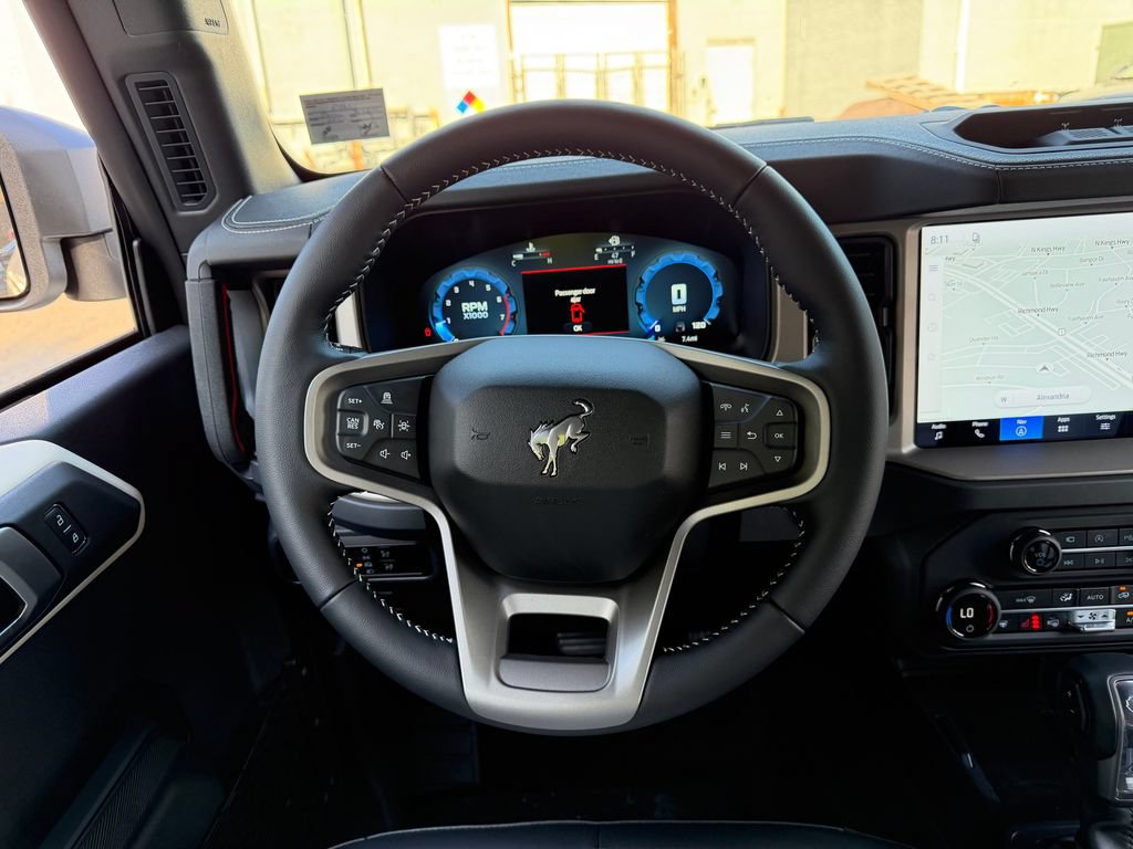 New 2026 Ford Bronco Outer Banks w/ Sasquatch Package AWD/4WD image 16