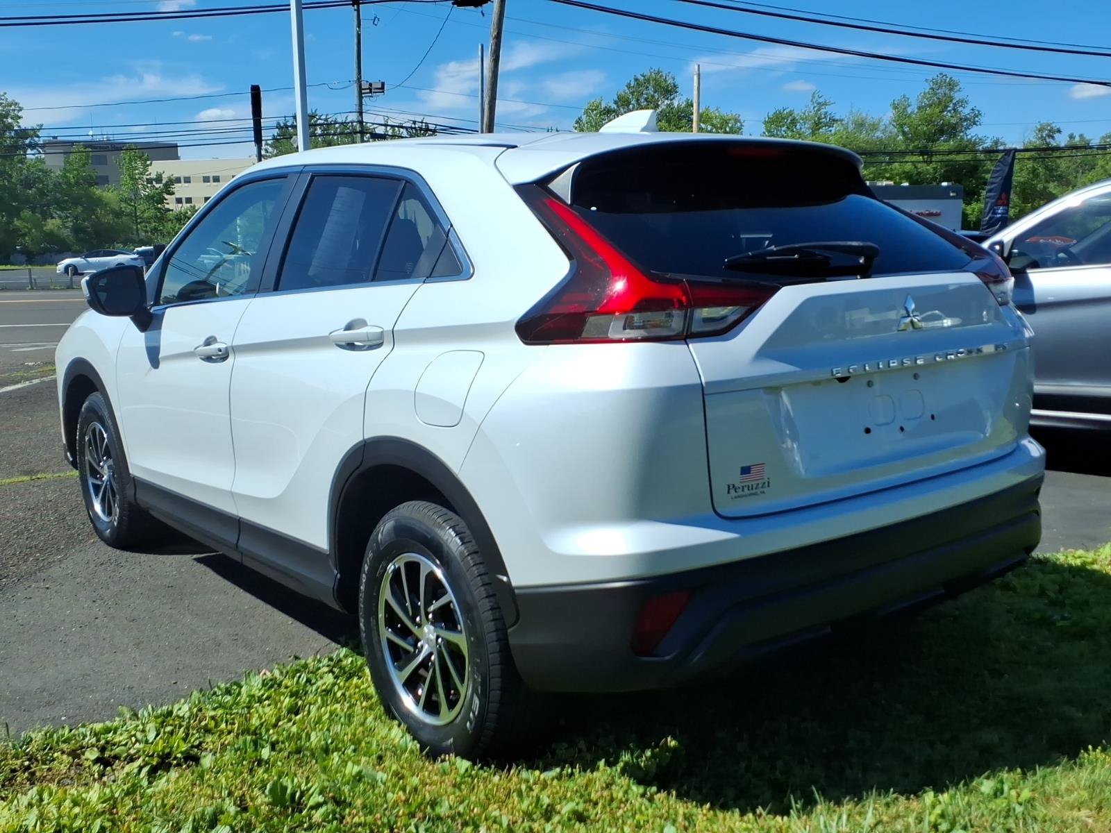 Used 2022 Mitsubishi Eclipse Cross ES AWD/4WD image 4