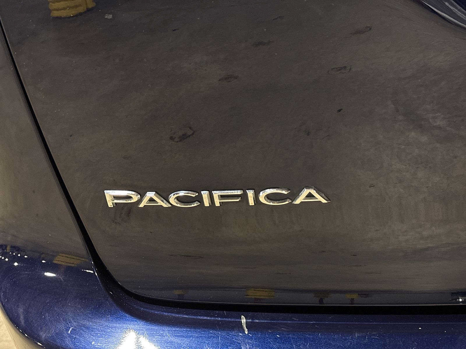 Used 2017 Chrysler Pacifica Touring-L w/ Tire & Wheel Group FWD image 27