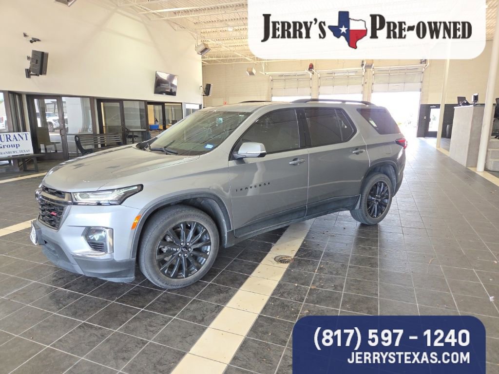 Used 2023 Chevrolet Traverse RS FWD video 1
