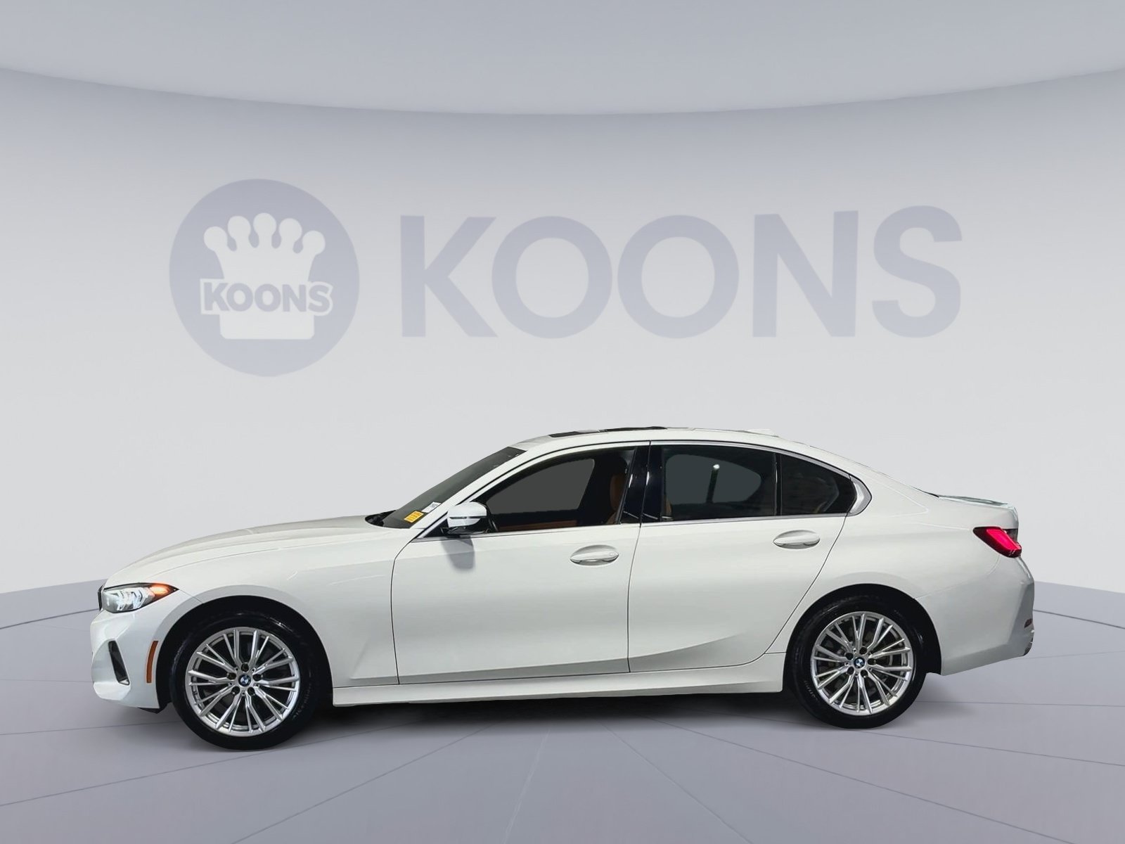 Used 2024 BMW 330i xDrive Sedan w/ Convenience Package AWD/4WD image 7