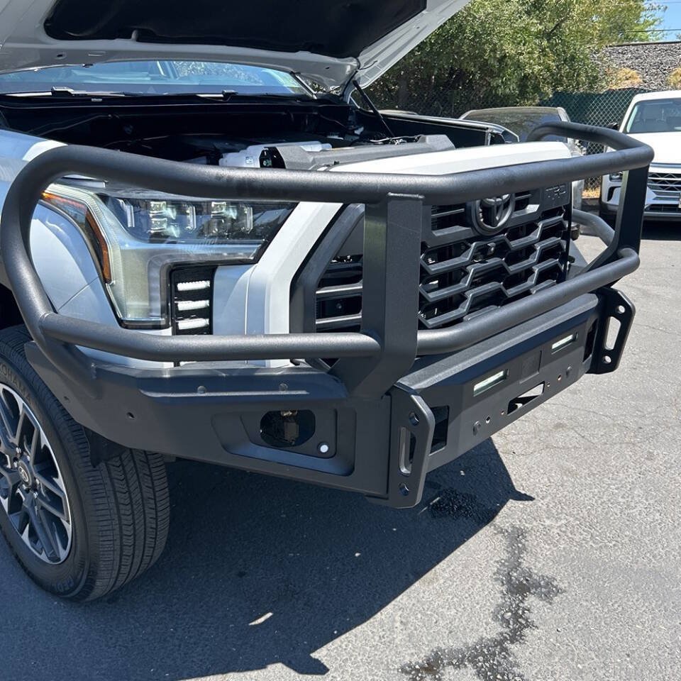 Used 2024 Toyota Tundra Limited w/ TRD Off-Road Package AWD/4WD image 27