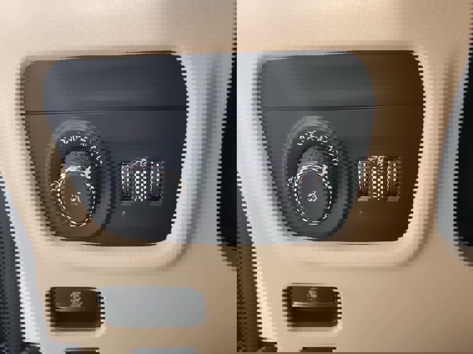 Used 2024 Jeep Grand Cherokee Limited w/ Black Appearance Package image 23