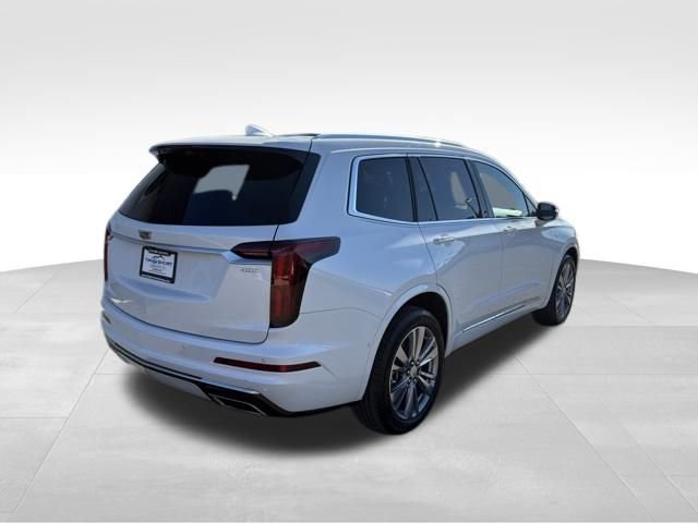 Used 2024 Cadillac XT6 Premium Luxury w/ Technology Package image 5