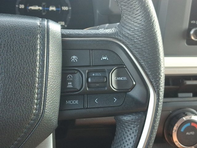 Certified 2024 Toyota Tacoma TRD Off-Road AWD/4WD image 21